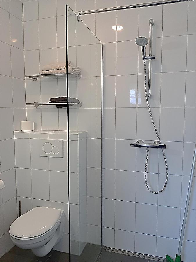 Herberg De Gekroonde Leeuw Arum Exteriér fotografie