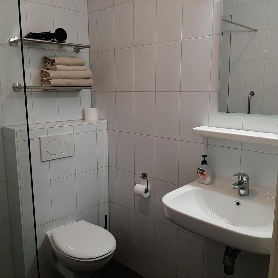 Herberg De Gekroonde Leeuw Arum Exteriér fotografie